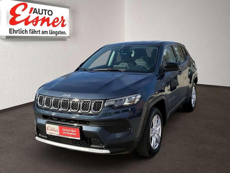 Gebraucht Jeep Compass 131 PS (96 kW) 2025 Blau SUV