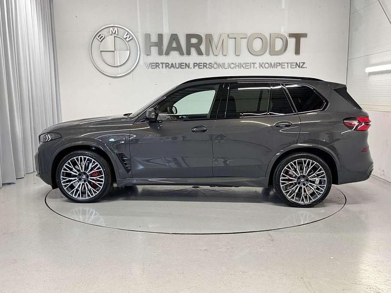 Gebraucht BMW X5 Efficient Dynamics 489 PS (359 kW) 2025 Bmw individual dravitgrau SUV