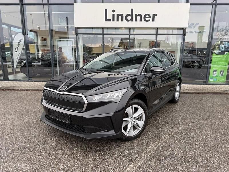 Schwarz metallicperleffektno Gebraucht 2021 Skoda Enyaq iV SUV | € 22.986 (Superpreis) - Bild 1/4