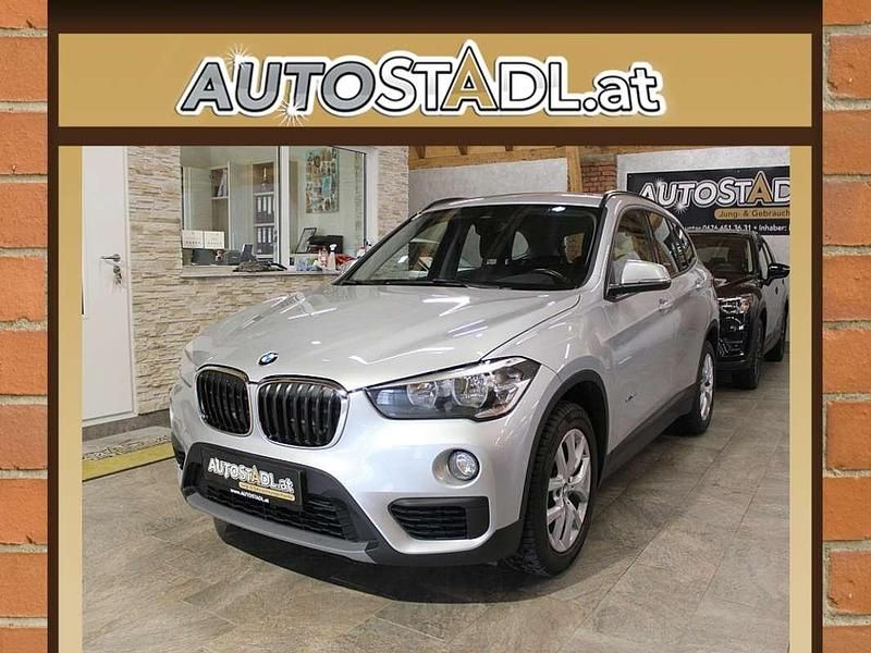 Silber Gebraucht 2017 BMW X1 Advantage SUV | € 16.990 (Fairer Preis) - Bild 1/4