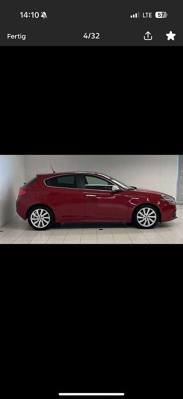 Gebraucht Alfa Romeo Giulietta Distinctive 170 PS (125 kW) 2011 Kleinwagen