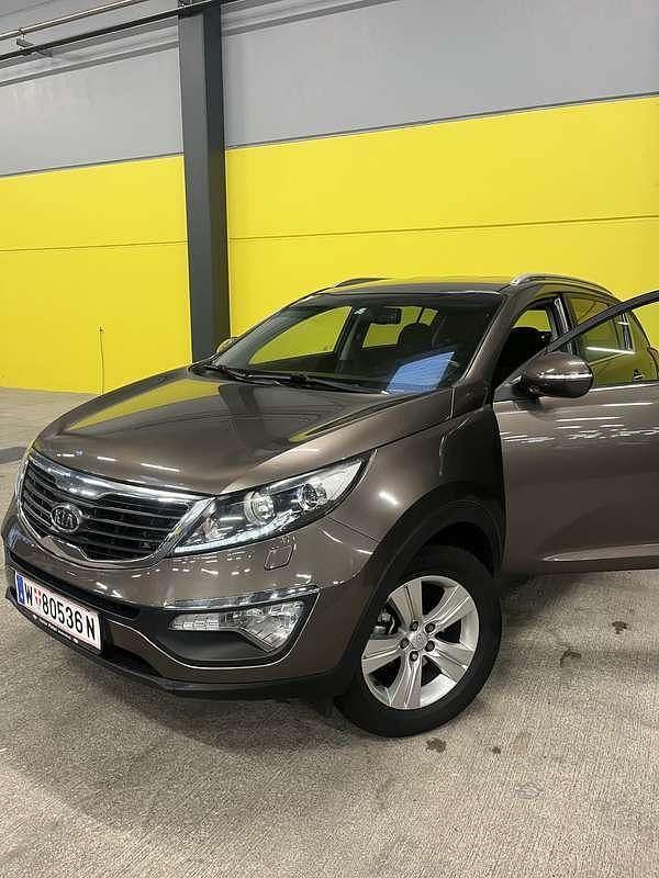 Gebraucht 2011 Kia Sportage Active SUV | € 8.950 (Fairer Preis) - Bild 1/4