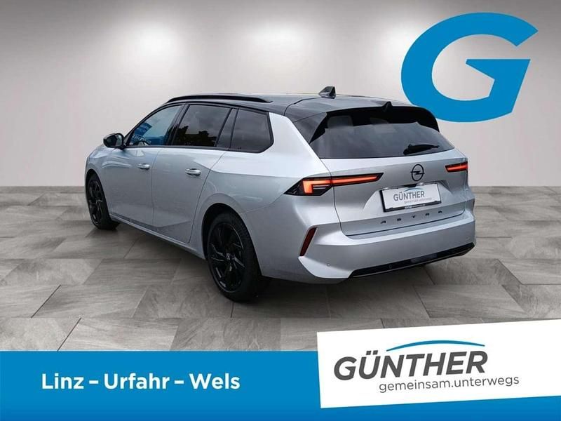 Neu Opel Astra 131 PS (96 kW) 2025 Silber Kombi