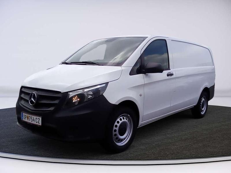 Gebraucht Mercedes Vito 102 PS (75 kW) 2025 Weiß Van