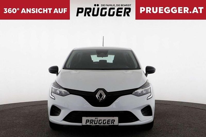 Gebraucht Renault Clio V SE 67 PS (49 kW) 2023 Weiß Limousine