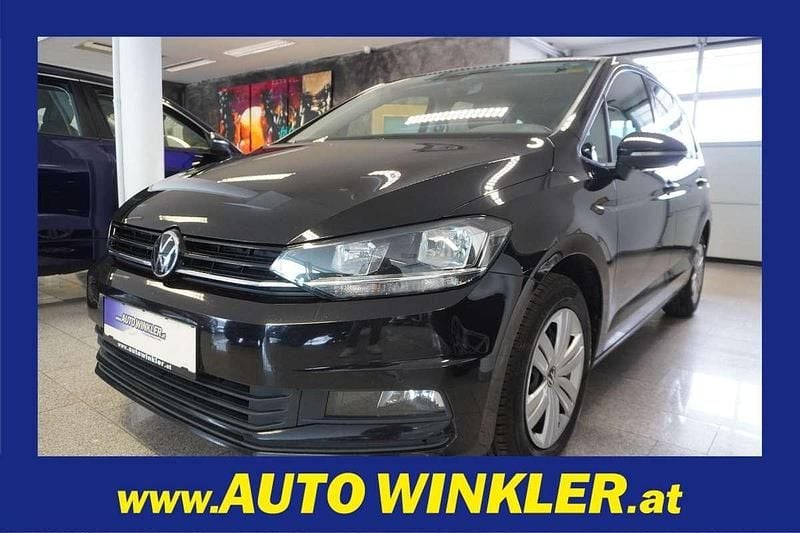 Gebraucht VW Touran 122 PS (89 kW) 2022 Schwarz Van / Kleinbus