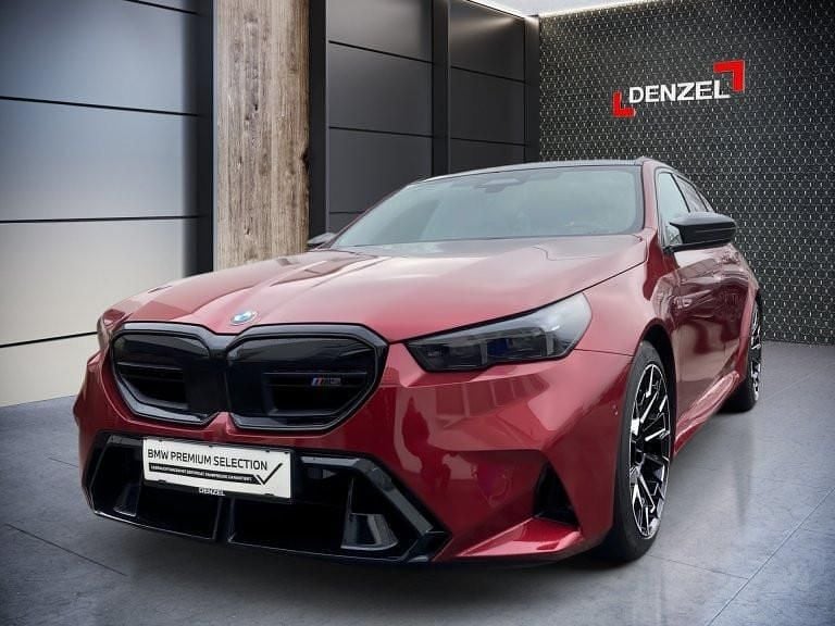 Gebraucht BMW M5 585 PS (430 kW) 2024 Feuerrot Kombi