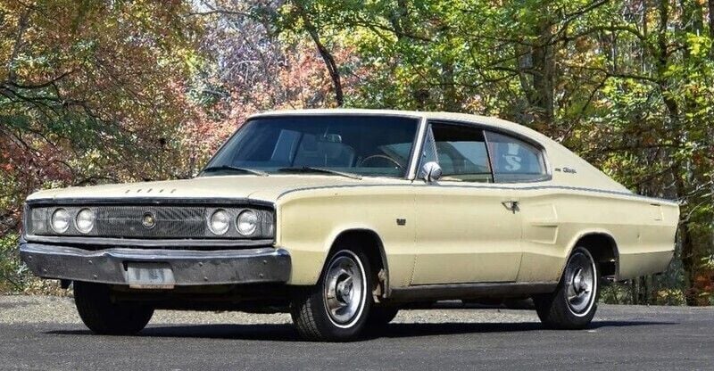 Gelb Gebraucht 1966 Dodge Charger Limousine | € 29.900 - Bild 1/4