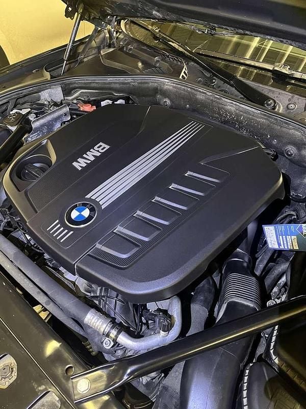 Gebraucht BMW 530 258 PS (189 kW) 2011 Kombi