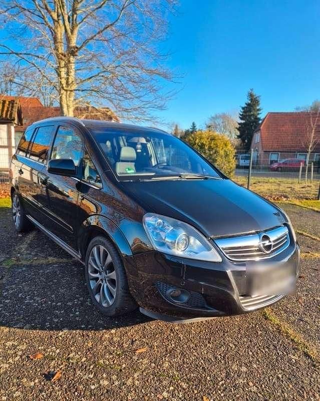 Gebraucht Opel Zafira 126 PS (92 kW) 2011 Van / Kleinbus