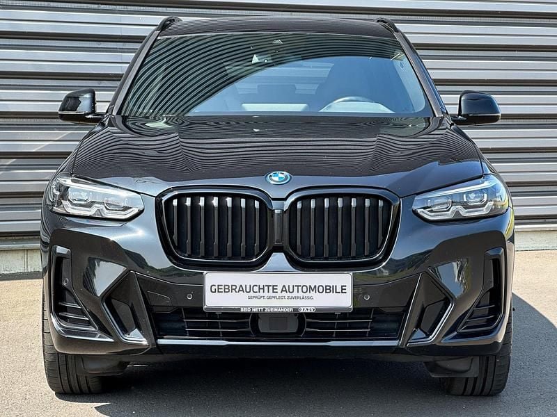 Gebraucht BMW iX3 214 kW (292 PS) 2023 Schwarz SUV