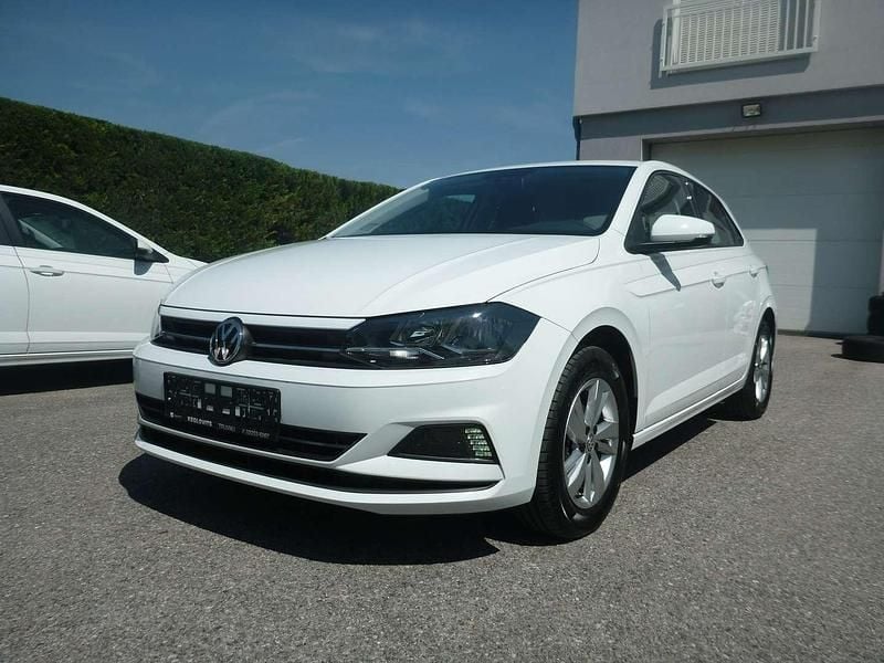 Weiß Gebraucht 2020 VW Polo Comfortline Limousine | € 13.999 (Guter Preis) - Bild 1/4