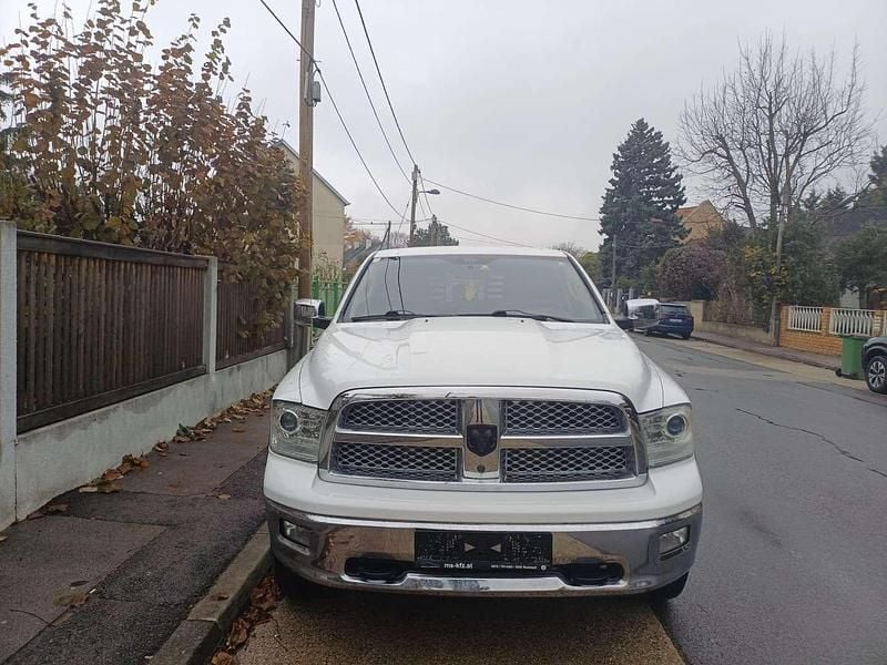 Weiß Gebraucht 2010 Dodge Ram Abholung | € 24.999 - Bild 1/4