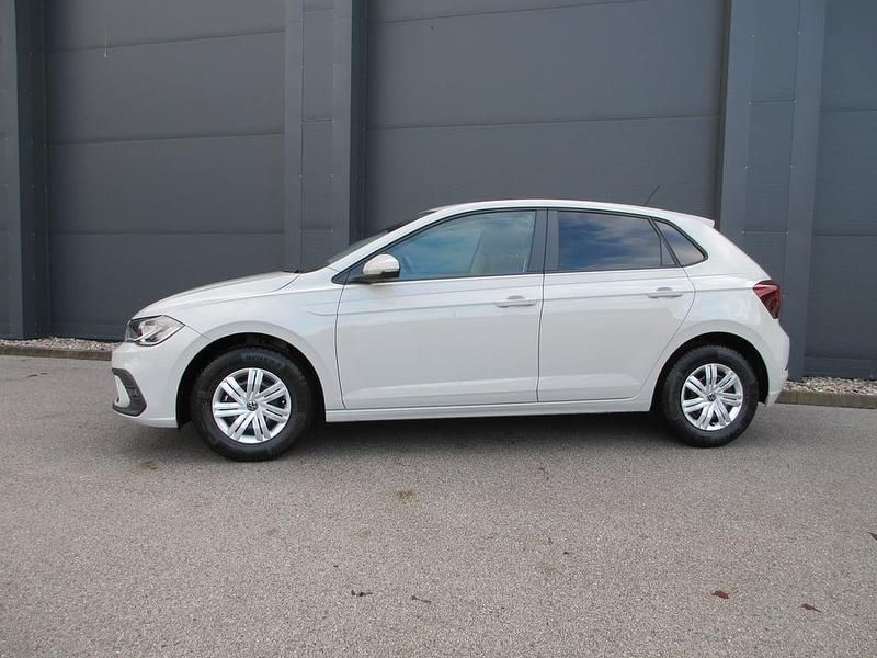 Neu VW Polo 80 PS (58 kW) 2025 Mittelgrau  normal Limousine