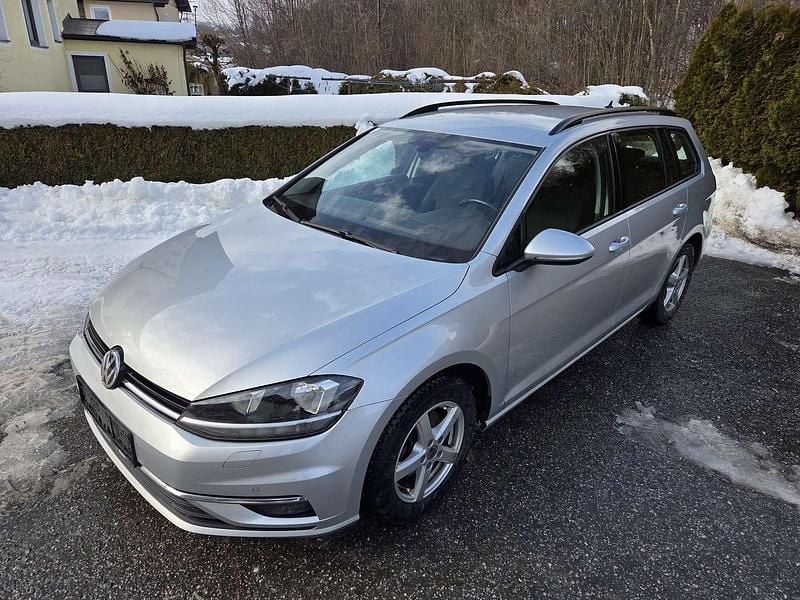 Gebraucht VW Golf VII Comfortline 110 PS (80 kW) 2017 Silber Kombi