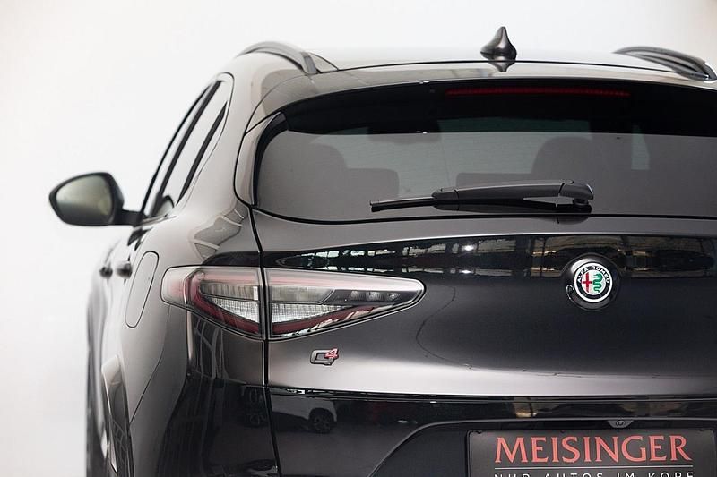 Gebraucht Alfa Romeo Stelvio Quadrifoglio 510 PS (375 kW) 2021 Schwarz SUV