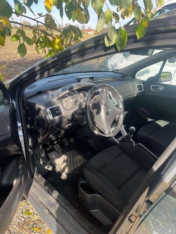 Gebraucht 2006 Peugeot 307 Active Kombi | € 500 - Bild 1/4