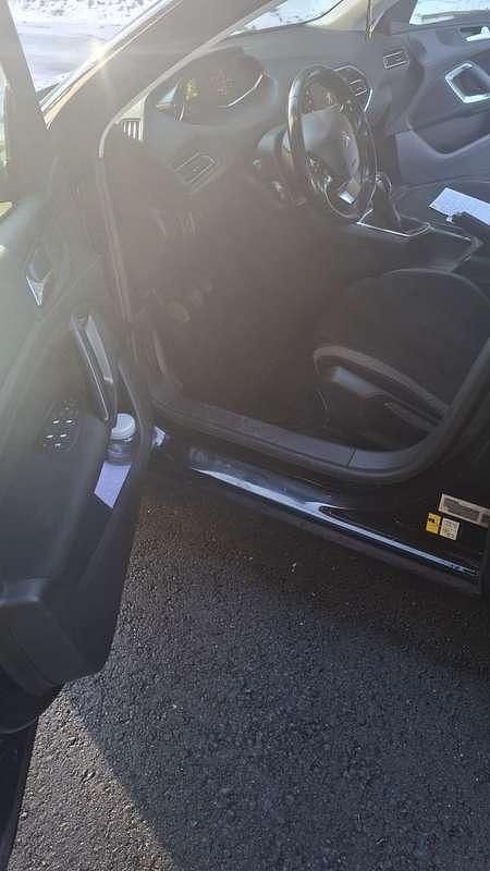 Gebraucht Peugeot 308 SW Access 92 PS (67 kW) 2016 Kombi