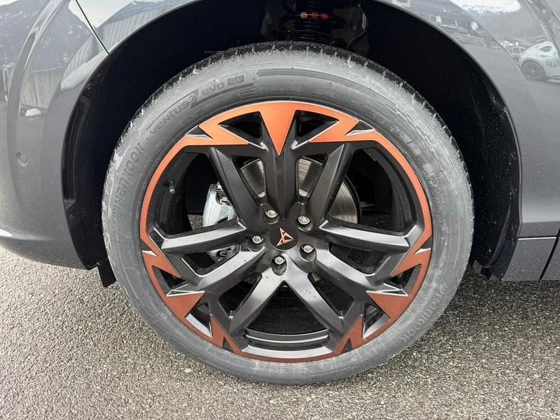 Neu Cupra Terramar 150 PS (110 kW) 2026 Dunkelgrau  metallic SUV