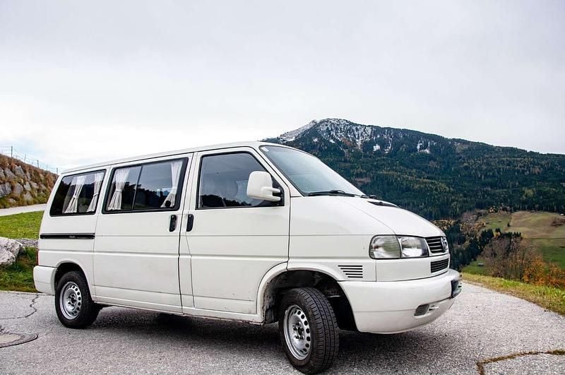 Gebraucht VW T4 102 PS (75 kW) 1999 Weiß Van
