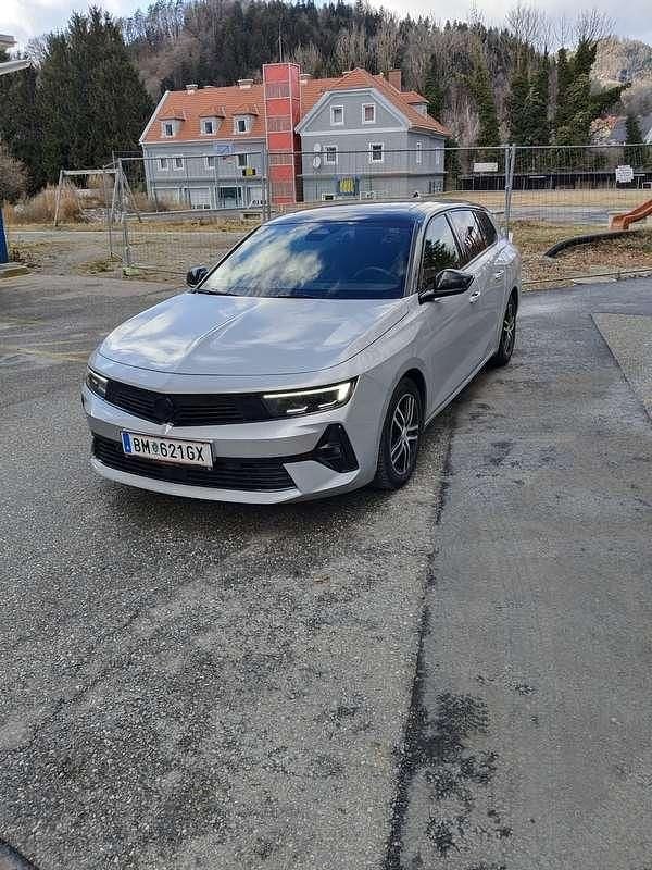 Gebraucht Opel Astra Ultimate 131 PS (96 kW) 2024 Kombi