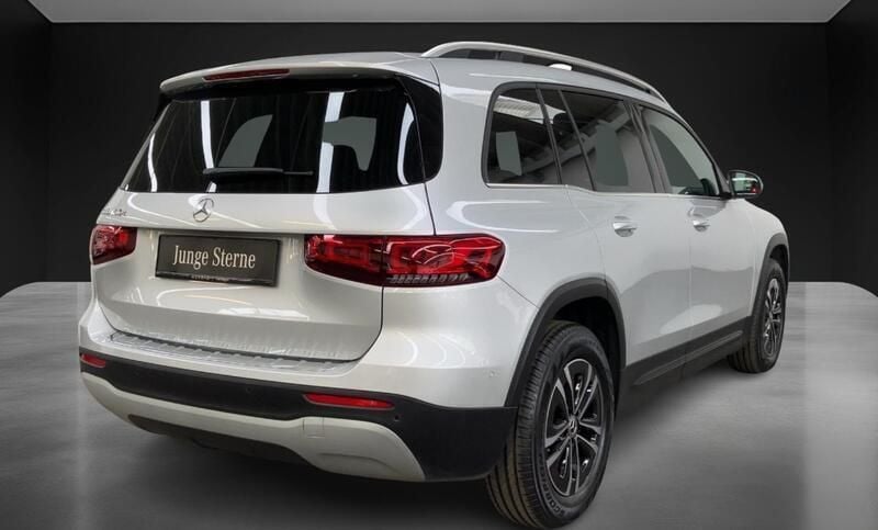 Gebraucht Mercedes GLB180 116 PS (85 kW) 2024 Iridiumsilber metallic SUV