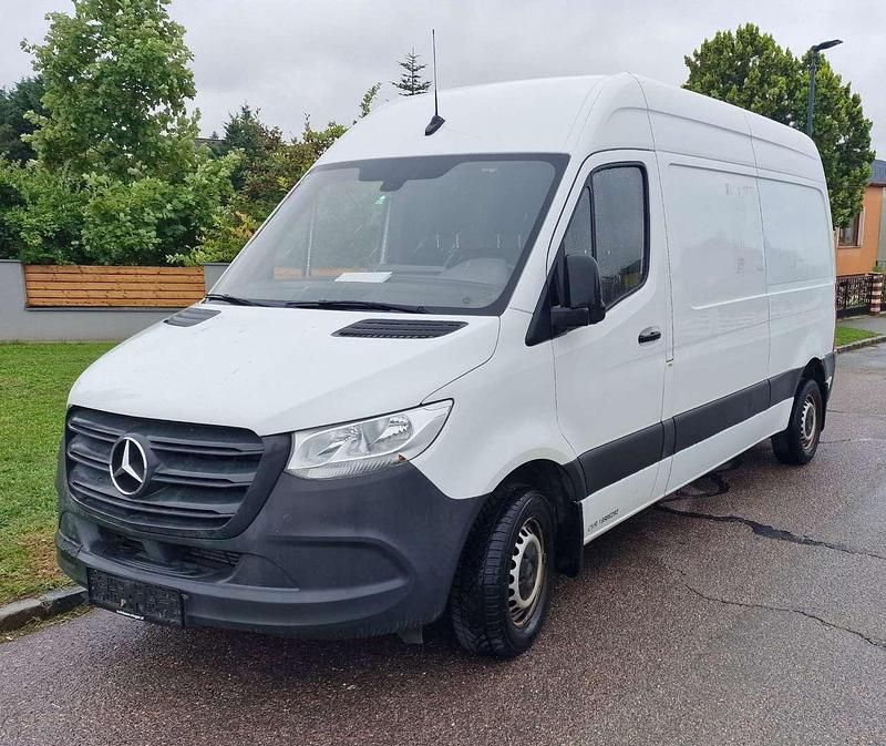 Gebraucht Mercedes Sprinter 122 PS (89 kW) 2019 Weiß Van