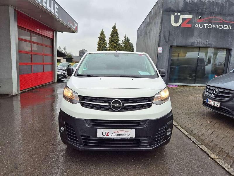 Gebraucht Opel Vivaro Edition 122 PS (89 kW) 2019 Weiß Van / Kleinbus