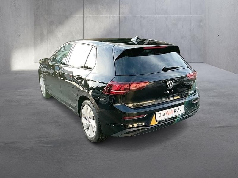 Neu VW Golf VIII 204 PS (150 kW) 2026 Schwarz  metallic