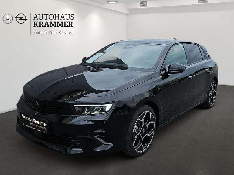 Gebraucht Opel Astra 131 PS (96 kW) 2025 Schwarz Limousine