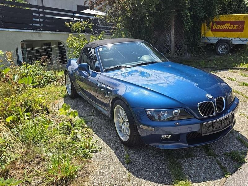 Blau Gebraucht 2002 BMW Z3 Sport Line Cabrio | € 18.800 (Superpreis) - Bild 1/4