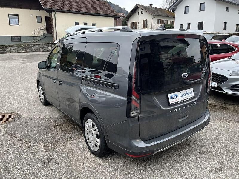 Neu Ford Tourneo Active 150 PS (110 kW) 2026 Van / Kleinbus