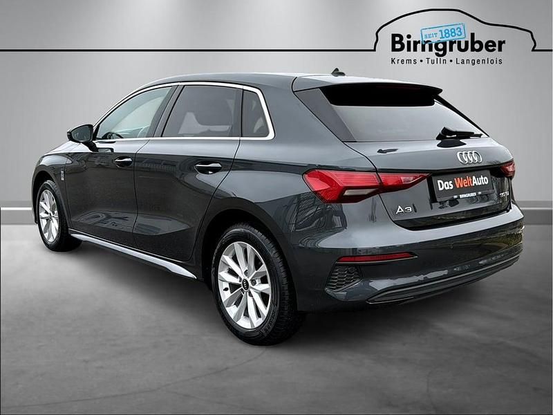 Gebraucht Audi A3 116 PS (85 kW) 2021 Hellgrau  metallic Limousine