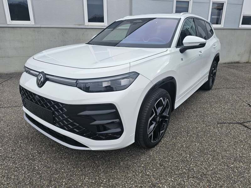 Weiss normal Gebraucht 2025 VW Tayron Sport SUV | € 64.900 (Etwas zu teuer) - Bild 1/4