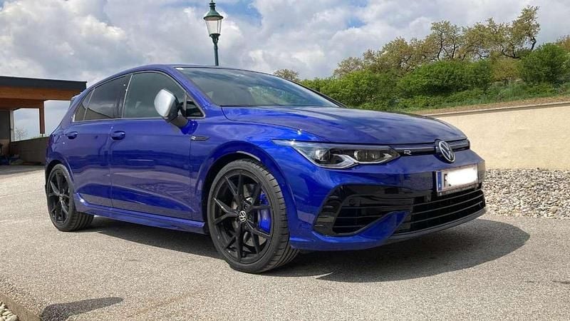 Gebraucht VW Golf VIII R 333 PS (244 kW) 2023 Blau Limousine