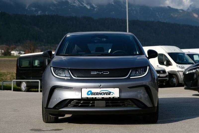 Gebraucht BYD Dolphin Comfort 150 kW (204 PS) 2024 Weiß Kleinwagen