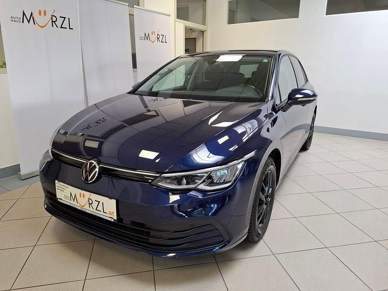 Gebraucht VW Golf VIII 90 PS (66 kW) 2021 Mittelblau  metallic Limousine