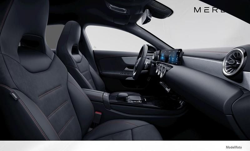 Gebraucht Mercedes CLA250e 160 PS (117 kW) 2021 Kosmosschwarz metall Limousine