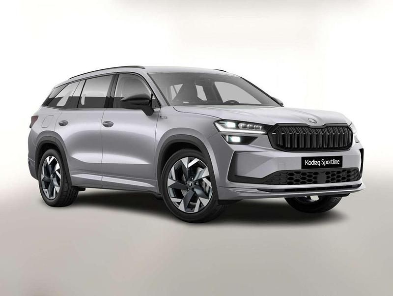 Silber Neu 2025 Skoda Kodiaq SportLine SUV | € 48.774 (Etwas zu teuer) - Bild 1/4