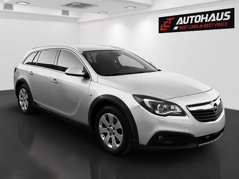 Gebraucht Opel Insignia Country Tourer 170 PS (125 kW) 2015 Silber Kombi