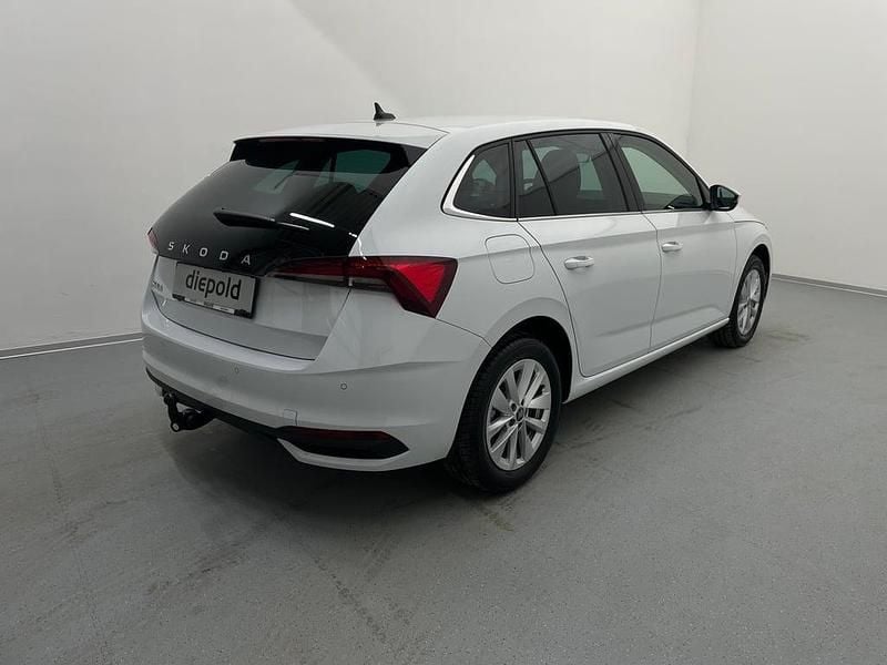 Neu Skoda Scala Selection 95 PS (69 kW) 2026 Weiss  metallic Kleinwagen