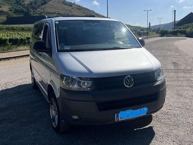 Silber Gebraucht 2011 VW T5 Van | € 15.500 (Fairer Preis) - Bild 1/4