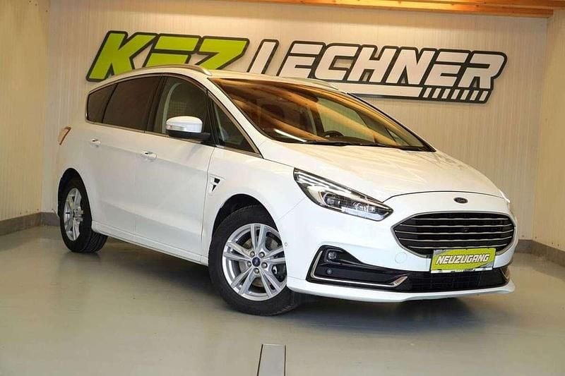 Gebraucht Ford S-MAX Titanium 190 PS (139 kW) 2020 Weiß Van / Kleinbus