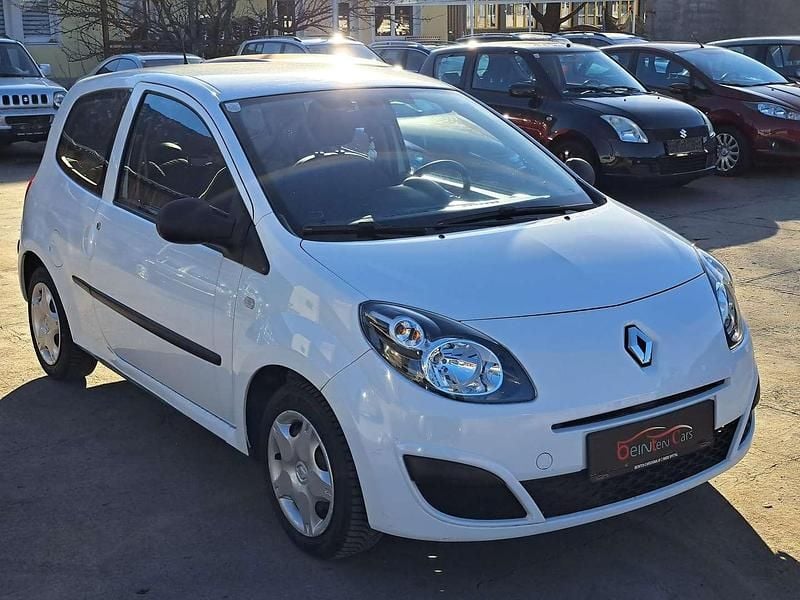 Weiß Gebraucht 2008 Renault Twingo Authentique Kleinwagen | € 2.500 (Fairer Preis) - Bild 1/4