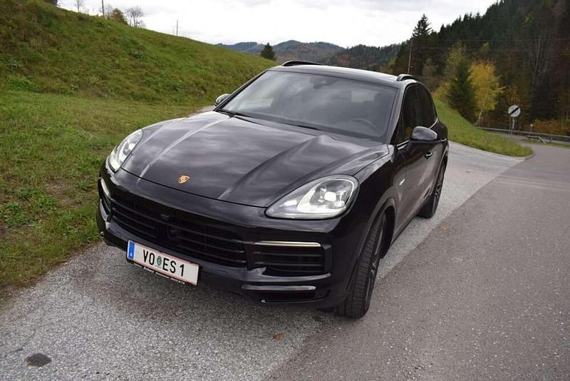 Schwarz Gebraucht 2021 Porsche Cayenne SUV | € 74.990 (Guter Preis) - Bild 1/4