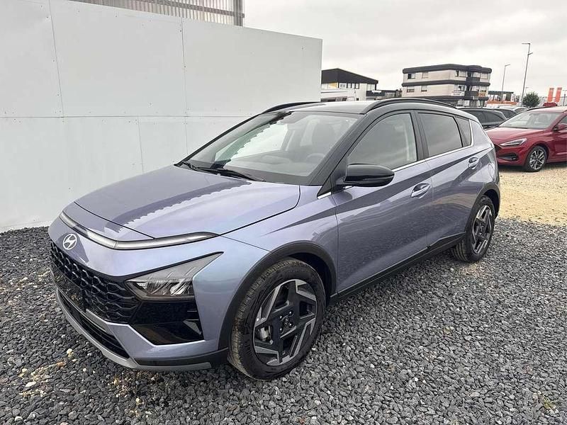Neu Hyundai Bayon Premium 99 PS (72 kW) 2025 Blau SUV