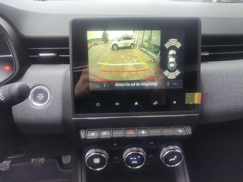 Gebraucht Mitsubishi Colt Invite 67 PS (49 kW) 2024 Rot Limousine