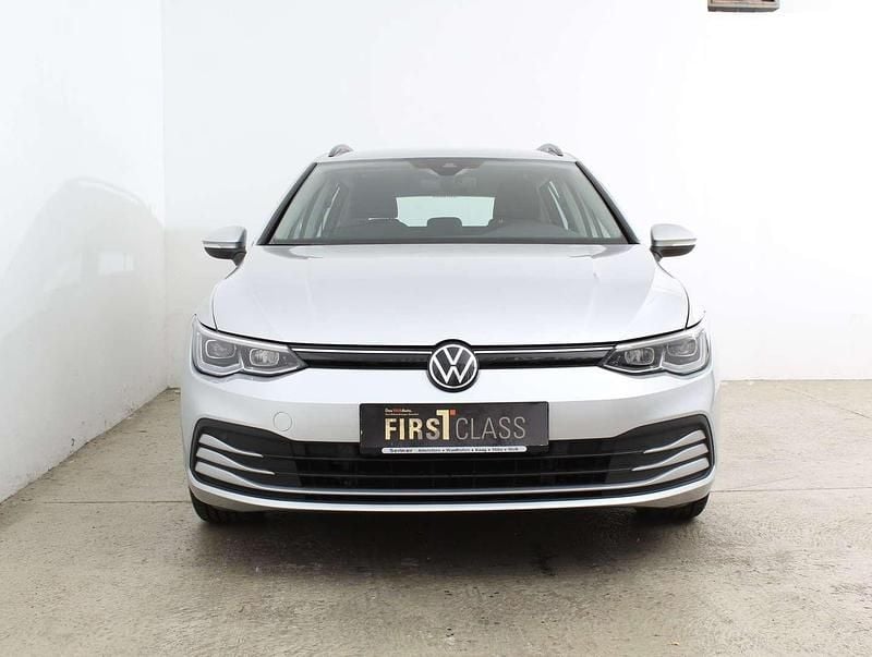 Gebraucht VW Golf VIII Life 116 PS (85 kW) 2021 Silber  metallic Kombi