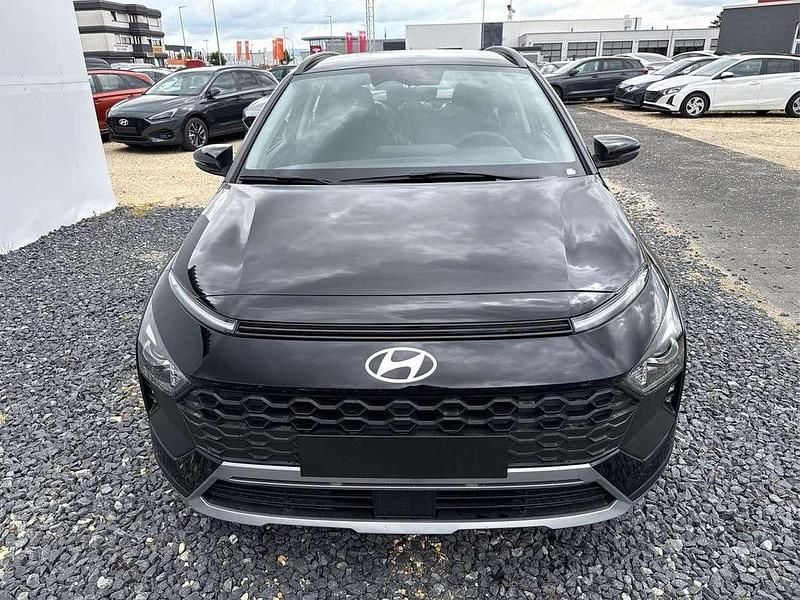 Neu Hyundai Bayon Life 77 PS (56 kW) 2025 Grün SUV