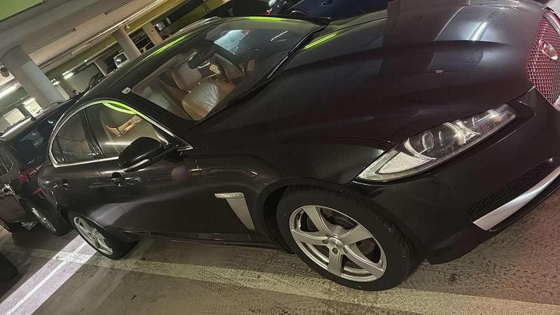 Gebraucht Jaguar XF Luxury 241 PS (177 kW) 2013 Limousine